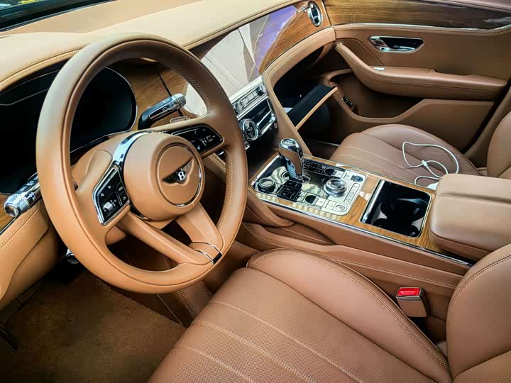 Фото 3 - Bentley Flying Spur