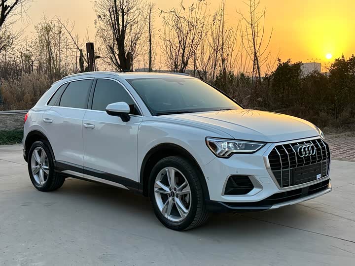 Фото 3 - Audi Q3