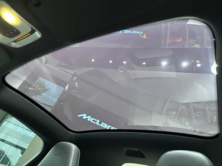 Фото 7 - McLaren GT