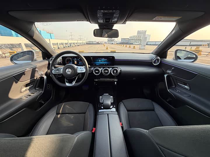 Фото 12 - Mercedes-Benz A-Class