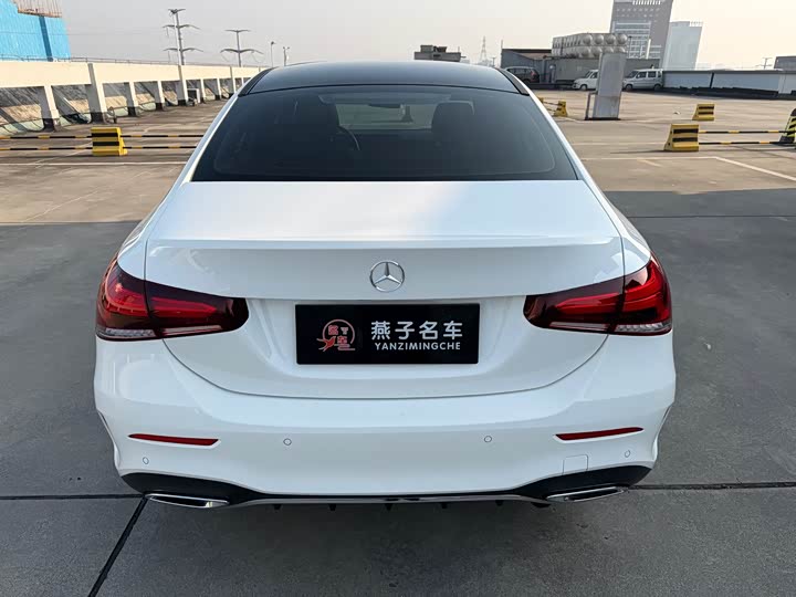 Фото 17 - Mercedes-Benz A-Class