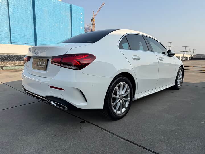 Фото 18 - Mercedes-Benz A-Class