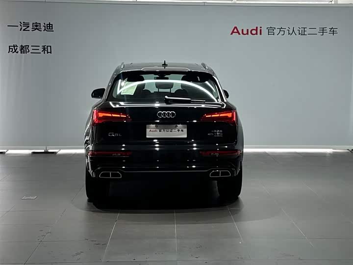 Фото 5 - Audi Q5L