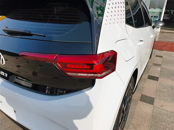 Фото 8 - Volkswagen ID.3