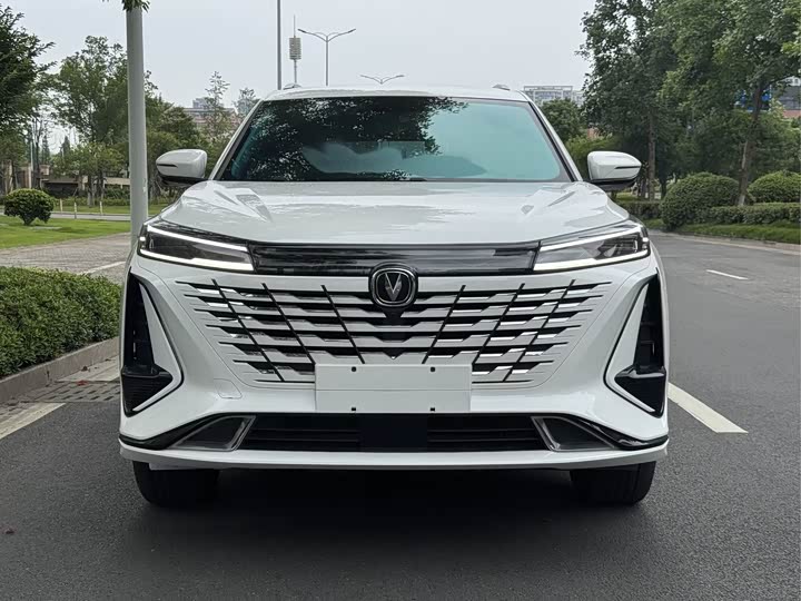 Фото 2 - Changan CS75 Plus