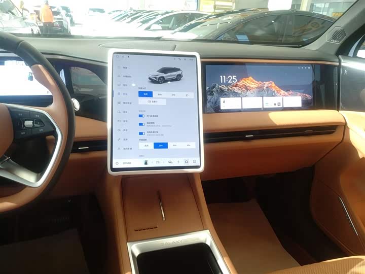 Фото 13 - Geely Galaxy L7