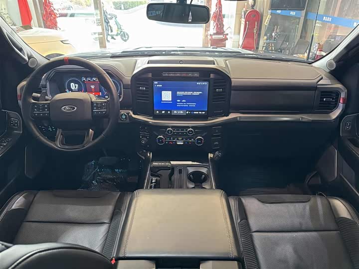 Фото 6 - Ford F-150 Raptor