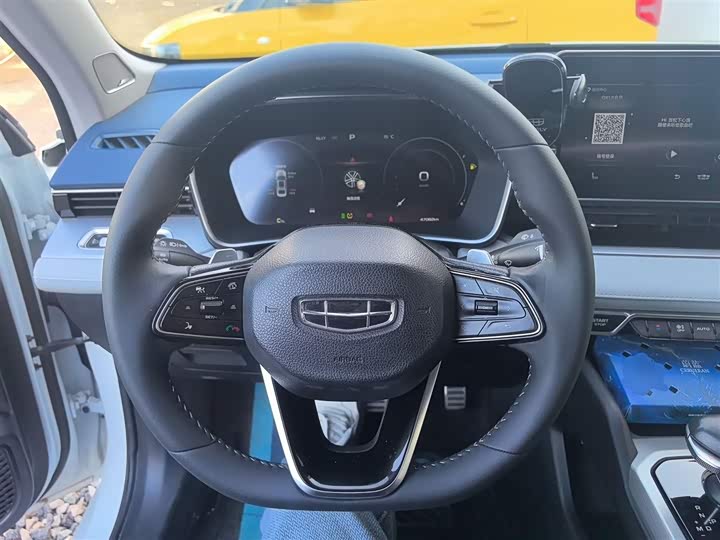 Фото 11 - Geely Preface