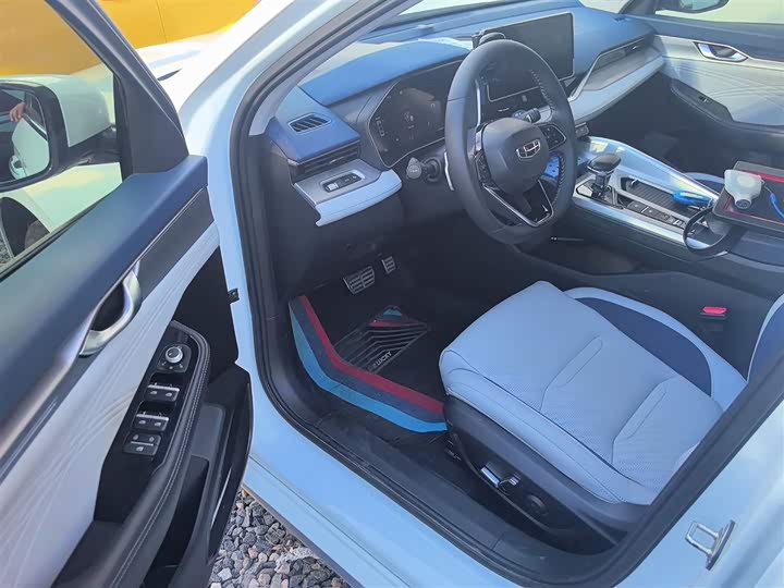 Фото 16 - Geely Preface