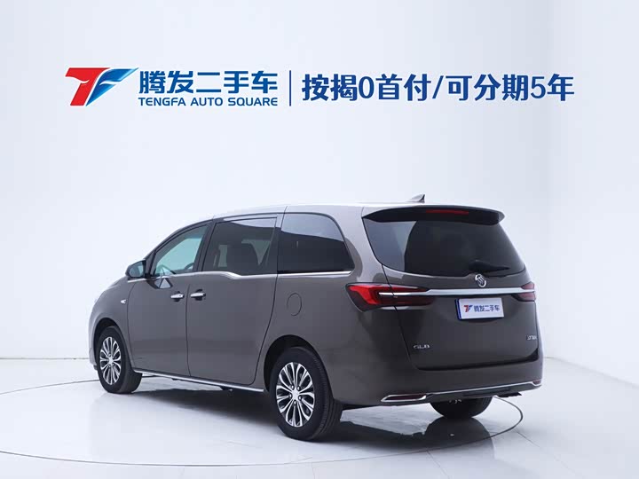 Фото 3 - Buick GL8 ES