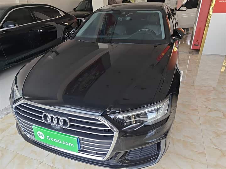 Фото 3 - Audi A6L