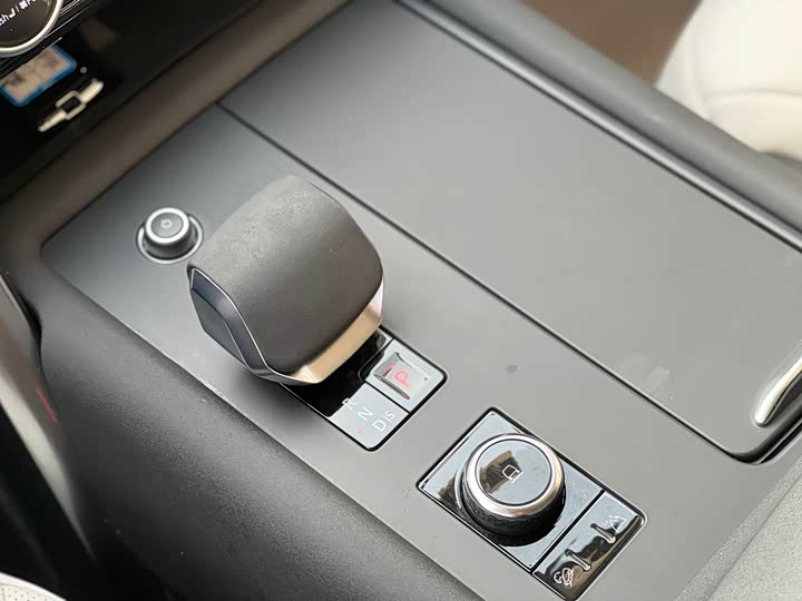 Фото 5 - Land Rover Discovery