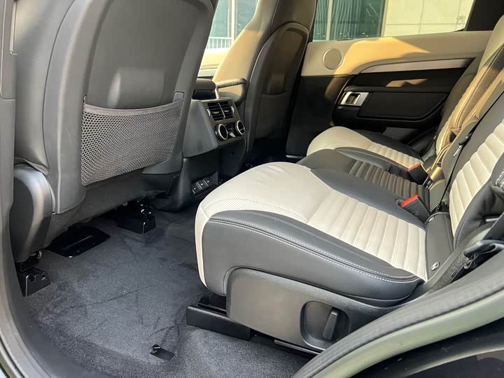 Фото 8 - Land Rover Discovery