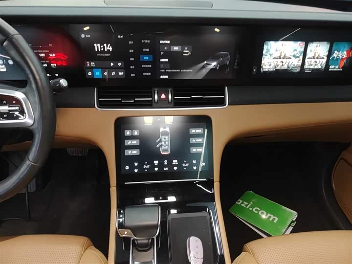 Фото 13 - LiXiang One