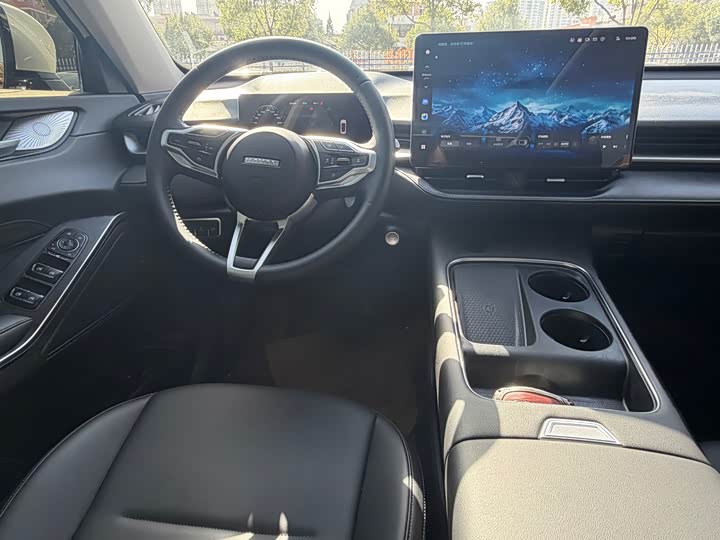 Фото 13 - Haval H6