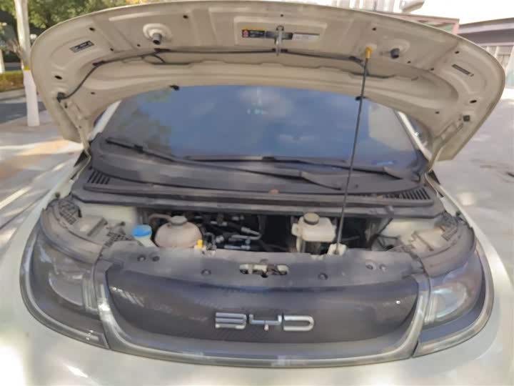 Фото 20 - BYD Dolphin