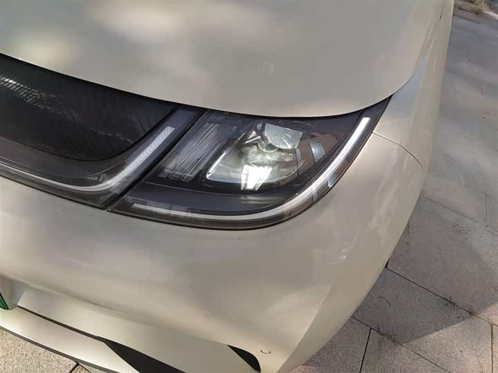 Фото 24 - BYD Dolphin