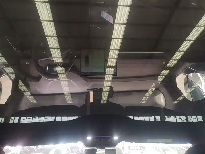 Фото 18 - Xiaomi SU7