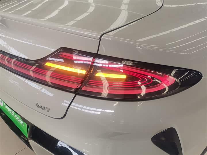 Фото 8 - Xiaomi SU7