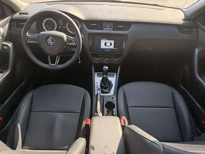Фото 9 - Skoda Octavia Pro