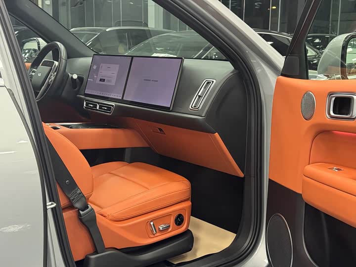 Фото 9 - LiXiang L6