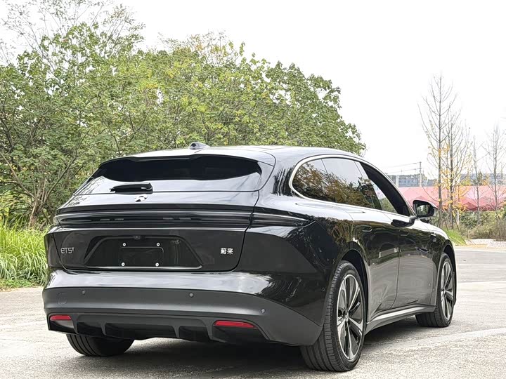 Фото 7 - Nio ET5T