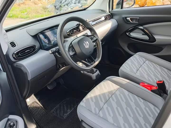 Фото 12 - Leapmotor T03