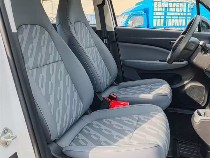 Фото 16 - Leapmotor T03