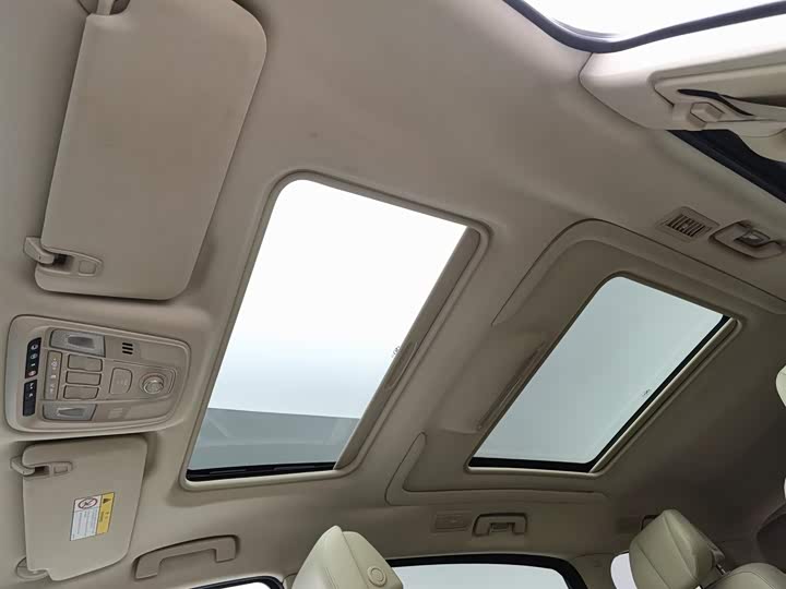 Фото 14 - Buick GL8 ES