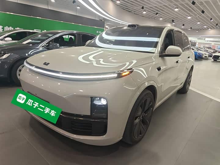 Фото 2 - LiXiang L9