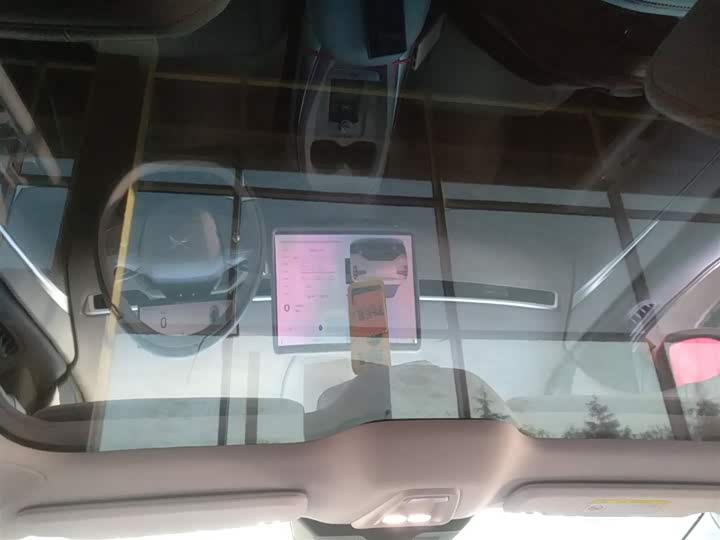 Фото 18 - XPeng Mona M03