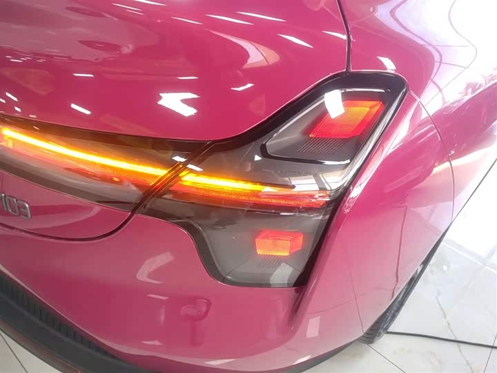 Фото 8 - XPeng Mona M03