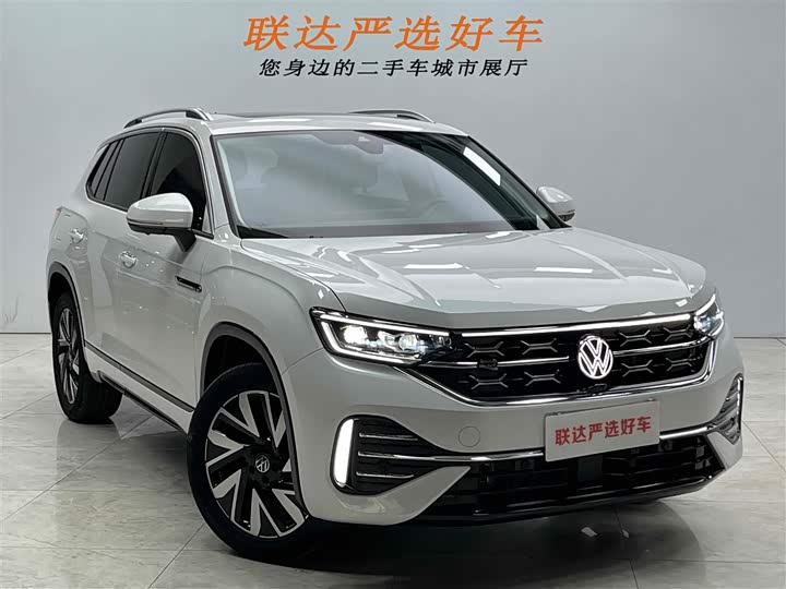 Фото 23 - Volkswagen Tayron