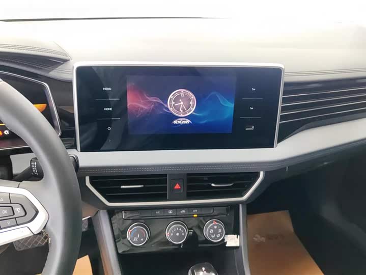 Фото 13 - Volkswagen Sagitar L