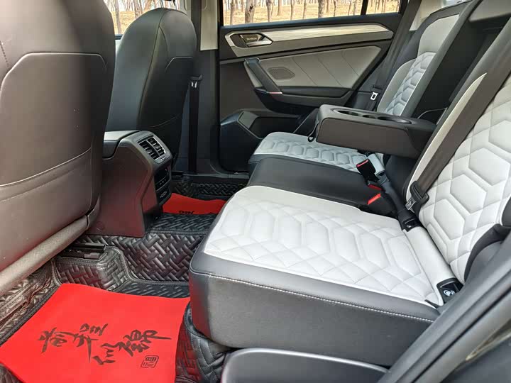 Фото 10 - Volkswagen Tayron