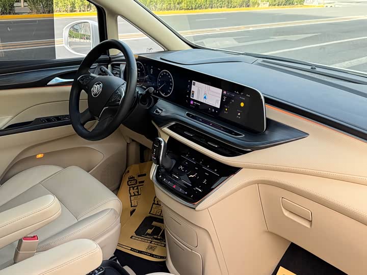 Фото 17 - Buick GL8 ES