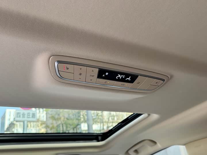 Фото 22 - Buick GL8 ES