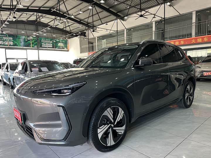 Фото 1 - Geely Galaxy E5