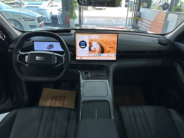 Фото 12 - Geely Galaxy E5