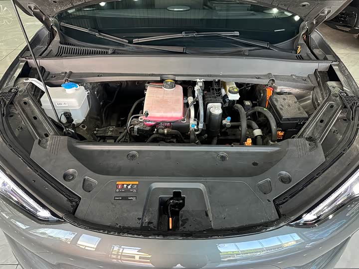 Фото 14 - Geely Galaxy E5