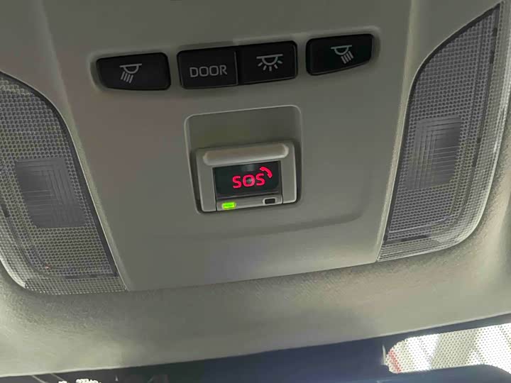 Фото 11 - Toyota Corolla