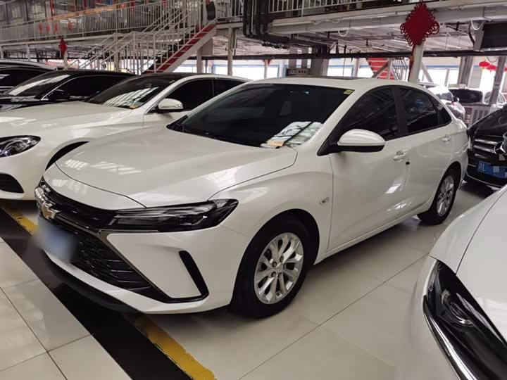 Фото 5 - Chevrolet Monza