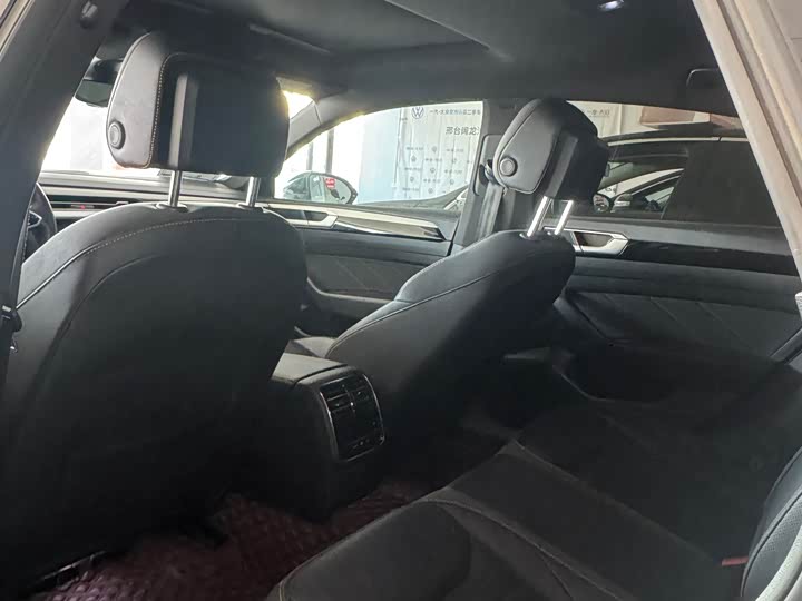 Фото 10 - Volkswagen CC