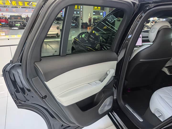 Фото 10 - Nio ES6