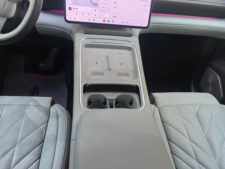 Фото 13 - Nio ES6