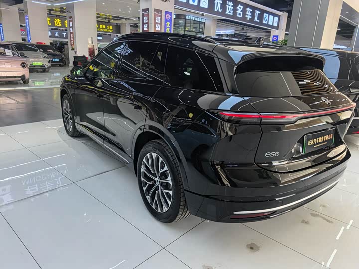 Фото 14 - Nio ES6