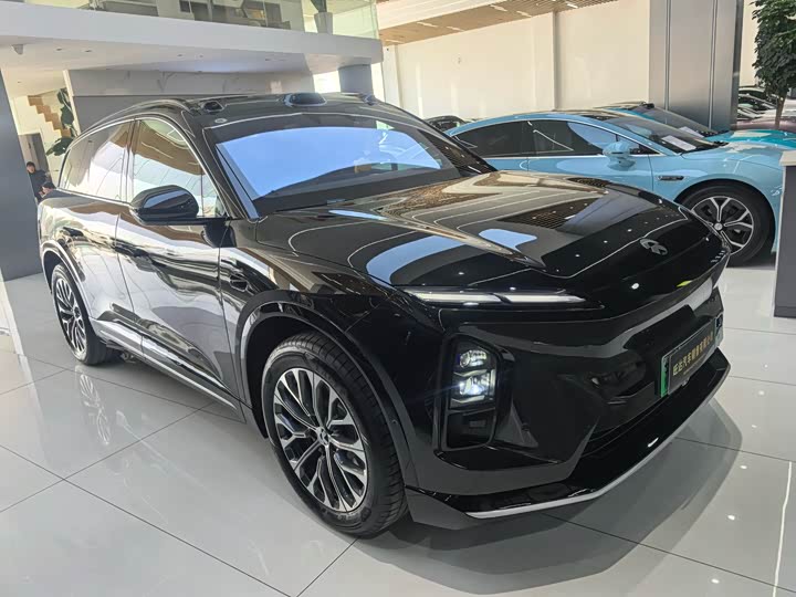 Фото 3 - Nio ES6