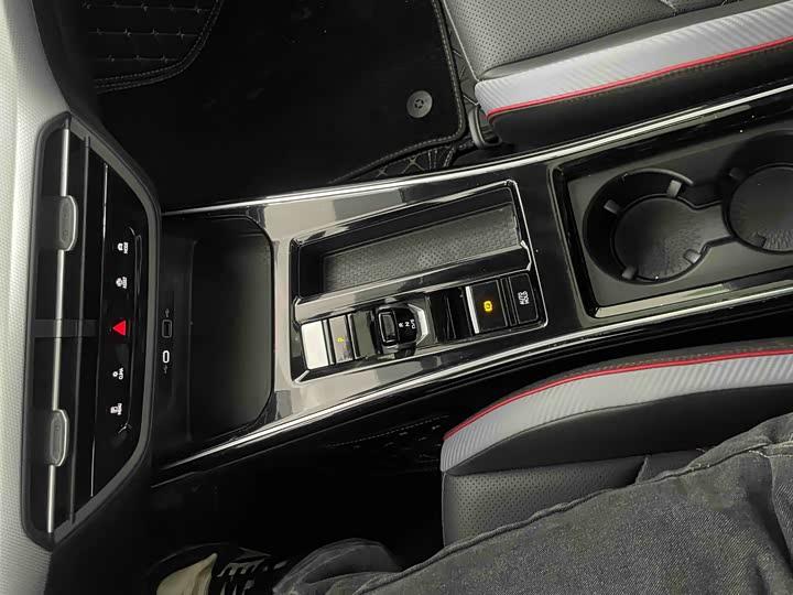 Фото 10 - Volkswagen Lamando L