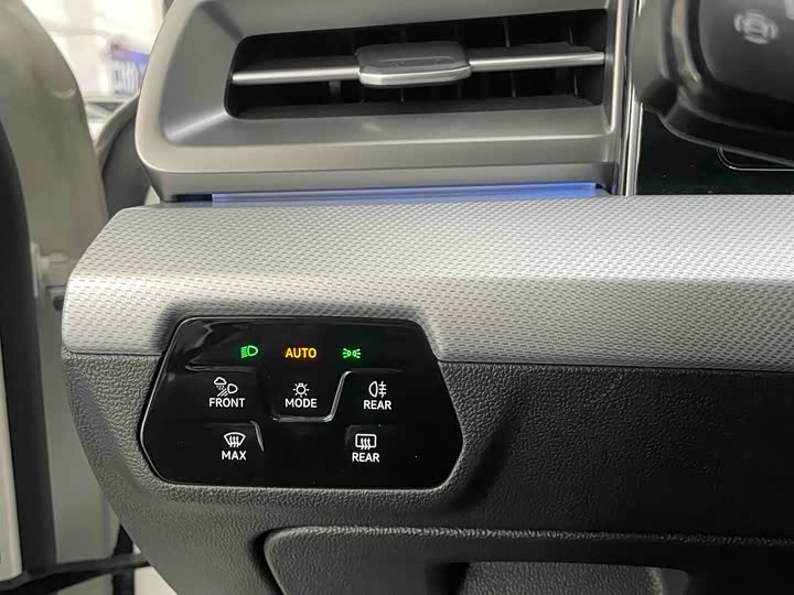 Фото 14 - Volkswagen Lamando L