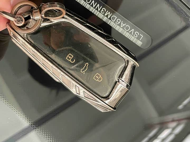 Фото 27 - Volkswagen Lamando L